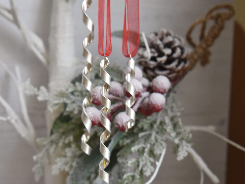 Twisted Icicles Set of Three Sterling Silver Christmas Tree Hanging - Image 4